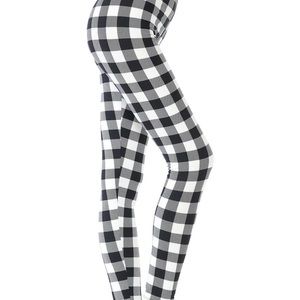 Cat & Jack girls checkered cozy leggings